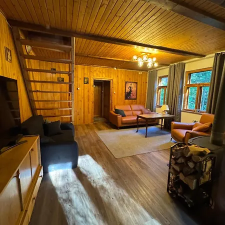 Сasa de vacaciones Lesna Arciechow